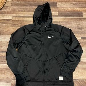 Nike - Men’s Performance Hoodie